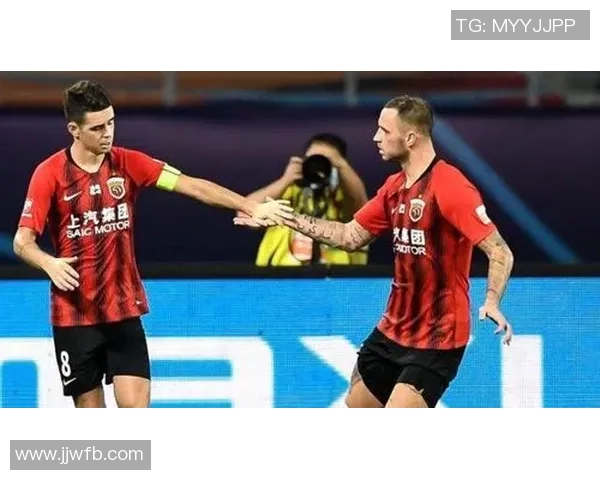 杭州羽毛球队与重庆羽毛球队赛后复盘探讨个人能力的对比与分析